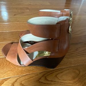 Preowned, Size 6.5 MK sandals